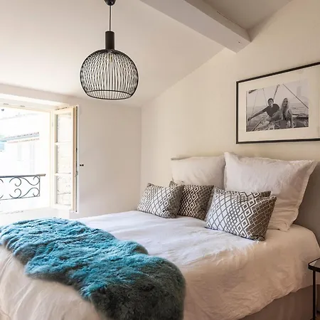 Superb 3 Bedroom On The Port By Interhome * Saint Tropez